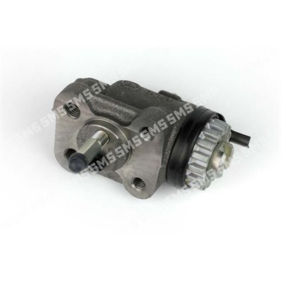 WHEEL CYL L / H Rear of Front 16" / 17.5" WHEEL CYL L / H Rear of Front 16" / 17.5"