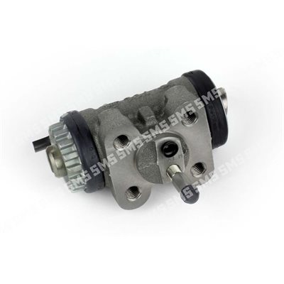 WHEEL CYL L / H Front of Rear 16" / 17.5" WHEEL CYL L / H Front of Rear 16" / 17.5"