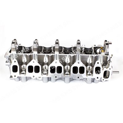 CYLINDER HEAD Complete (no camshaft) AMC CYLINDER HEAD Complete (no camshaft) AMC