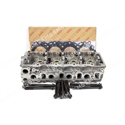 CYLINDER HEAD KIT Hiace ->8 / 2010 (no valves)
